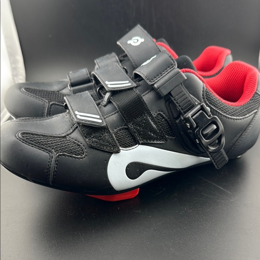 Unisex Peloton Cycling Shoes size 39 - Picture 2 of 5